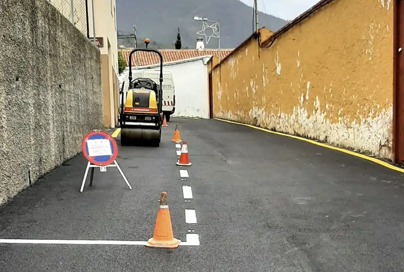 Trabajos de pintado de señalización vial